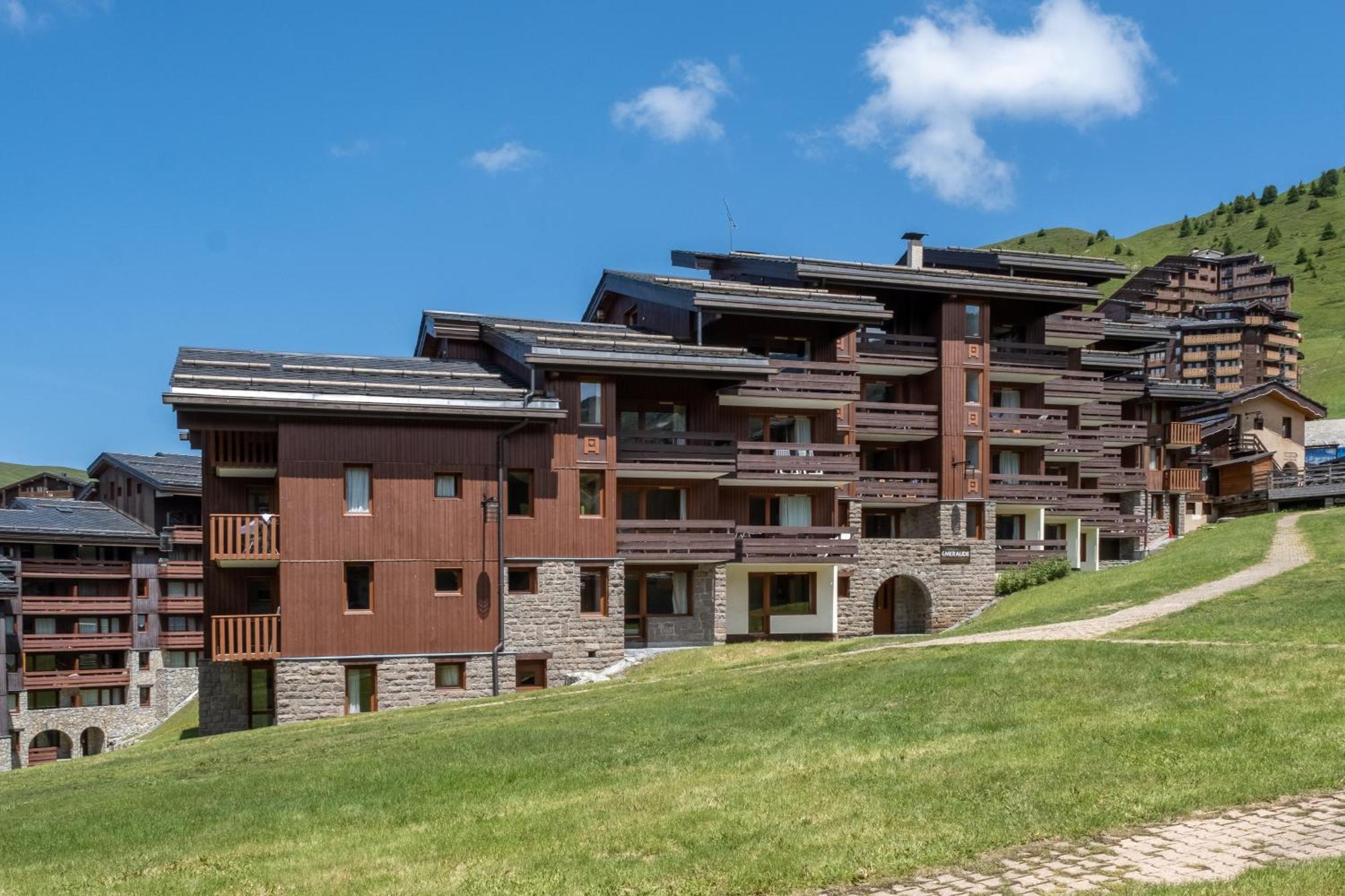 Résidence Pierre&Vacances Emeraude La Plagne Exterior foto